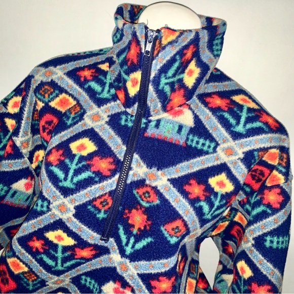 v i n t a g e :: Slouchy Cozy Whimsy Country Floral Fleece Sweater Pullover - Picture 9 of 10